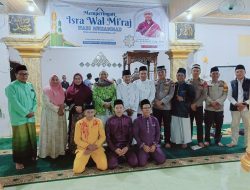 Kapolsek Kemuning Kompol M. Simanungkalit dan Camat Hj. Nurliatin Perkuat Sinergi, Isra Mi’raj Jadi Perekat Keamanan dan Keimanan