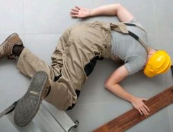 Petugas Kebersihan Cedera di PGC, Pengawasan K3 Dipertanyakan