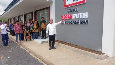 Menko Pangan Zulkifli Hasan Tinjau Dapur MBG hingga KDKMP di Kepanjen, Perkuat Ketahanan dan Keterjangkauan Pangan