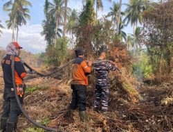 Penuh Keberanian dan Dedikasi Menembus Panas Kobaran Api, Prjaurit TNI AL Berhasil Selamatkan Hutan dan Lahan di Riau