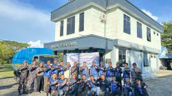 Danlanal Sabang Lepas Bantuan Kemanusiaan Untuk Korban Bencana di Kabupaten Pidie Jaya