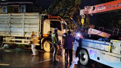Rem Blong, Truk Hantam Empat Kendaraan di Jalan Pattimura Batu, Satu Orang Tewas