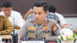 Tegas Berantas PETI, Kapolres Kuantan Singingi AKBP Hidayat Perdana Bersama Kapolsek Benai IPDA M. Ali Sodiq Pimpin Patroli Humanis Jaga Sungai Jirak