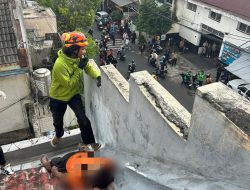 Tukang Asal Pakisaji Ditemukan Meninggal Saat Perbaiki Genteng di Klojen