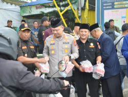 Senkom Mitra Polri Kabupaten Malang Bagikan 1.750 Takjil dan Gelar Buka Bersama Kapolres
