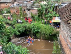 Hanyut Terbawa Arus, Anak 6 Tahun Ditemukan Tak Bernyawa di Sungai Kasin