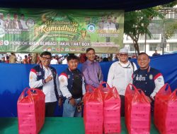 PADI Tangsel Gelar Buka Puasa Bersama, 1.447 Box Takjil Gratis Dibagikan di Alun-Alun Pondok Aren