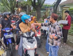 Berbagi Takjil Akbar Lintas Komunitas Malang Raya, Bupati Malang Ajak Perkuat Kepedulian Sosial di Bulan Ramadhan