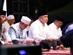 Tingkatkan Taqwa Kota Bekasi hadirkan  Ustad Solmed Bershalawat bersama