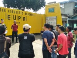 Diduga Puluhan Pekerja Mengalami PHK Secara Sepihak Di PT Star Comgistic Indonesi (SCI) Parungkuda Sukabumi