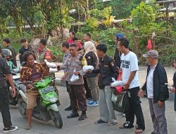 KATAR Sunter Agung, Bagikan Takjil ke Masyarakat.
