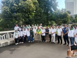 Ketua RW 04 Sebut Penyerahan Alat Kerja dari Wali Kota Jadi Momentum Bangun Kesadaran Warga