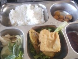 Dugaan Sajian Menu Tak Layak Konsumsi di SDN 1 Ampana Kota, Kepala SPPG Tombo Bantah Tudingan Terkait Kualitas Makanan MBG