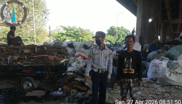 ‎Cegah Aktivitas Ilegal Berulang, Pemkot Jakarta Barat Gencarkan Edukasi di Kolong Tol Angke 2 Jelambar
