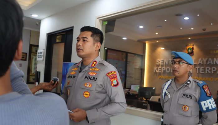 Respon Cepat Pengaduan Layanan Polri 110, Polisi Datangi Mess ABK di Muara Angke Jakarta Utara