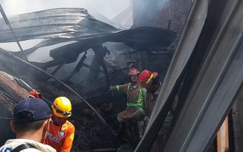 Gudang Rongsokan di Turen Terbakar, Kerugian Ditaksir Capai Rp200 Juta