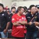 Dekot Radian Nobar Persija vs Persib Bersama Warga di Pejagalan