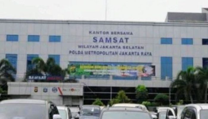 AKP Selfi Tegas: Pelayanan SAMSAT Harus Bersih, Cepat dan Bebas Percaloan