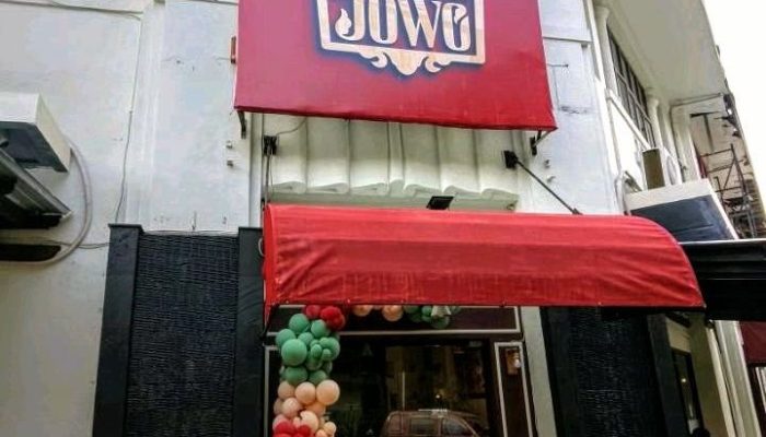 Ambo Jowo Tawarkan Sensasi Rendang Dipadu Pecel, Konsep Kuliner Unik di Jantung Ibu Kota