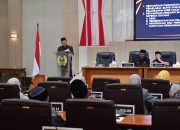 Rapat Paripurna, Bupati Sukabumi Sampaikan Pendapat Terhadap Penjelasan  DPRD atas Tiga RAPERDA