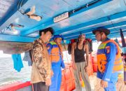 Jakarta On The Spot, Satpolairud Polres Kepulauan Seribu Edukasi Wisatawan dan Sosialisasikan Layanan Polisi 110