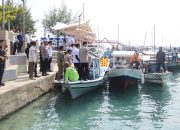 Hari Bhayangkara ke-80, Kapolres Kepulauan Seribu Buka Lomba Mancing dan Balap Kapal Nelayan Tradisional
