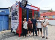HUT ke-81 RI Roy Adrian Membuka Haircules Barbershop di Medan Satria Kota Bekasi