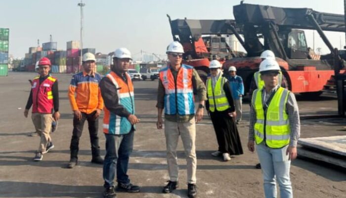 Direktur Keuangan Pelindo Lakukan Kunjungan Kerja ke Pelabuhan Sunda Kelapa