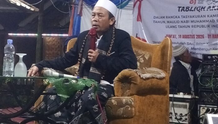 Kampung Haji Desa Kertaangsana Kecamatan Nyalindung Sukabumi  Hadirkan Mubaligh Kondang Kiyai Zainudin