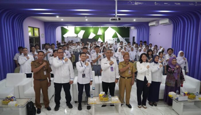 Kolaborasi dengan BNN Jakarta Utara PT Pelabuhan Indonesia (Persero) Regional 2 Gelar Kegiatan Edukasi Pencegahan Penyalahgunaan Narkoba bagi Pelajar SMA 13