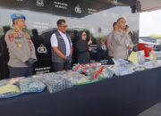 Kapolres Metro Bekasi Kota Kombes Pol Putu Kholis Aryana Perdana PresCon Soroti Obat Terlarang
