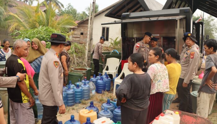 Polres Ketapang Kerahkan Mobil Water Treatment, Bantu Warga Atasi Kebutuhan Air Bersih