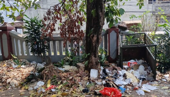 Taman Kurang Terawat, Fasilitas Kamar Mandi di Kecamatan Bekasi Barat Dikeluhkan Warga