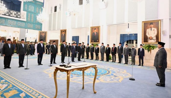Presiden Prabowo Lantik Empat Wakil Menteri Kabinet Merah Putih di Istana Negara