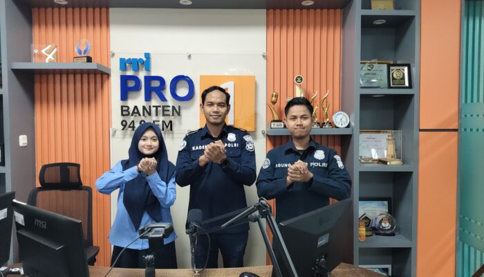 Polda Banten Ajak Pemuda Bersatu Lawan Tawuran dan Kenakalan Remaja Melalui Talkshow RRI Banten