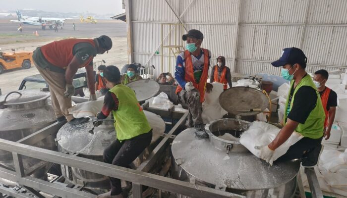 Modifikasi Cuaca Berlanjut, TNI Intensifkan Modifikasi Cuaca di Palembang, Satgas Udara Semai 9 Ton dry ice dan NaCl